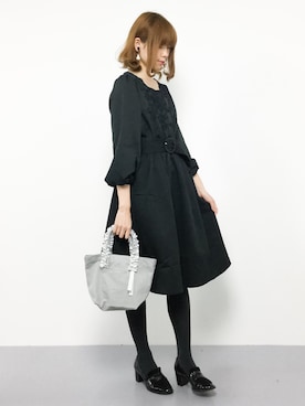 「フリルトート」｜「アイテム（ワンピース/ドレス）」を使った、miyaseさん（レディース・166cm）の冬コーディネート