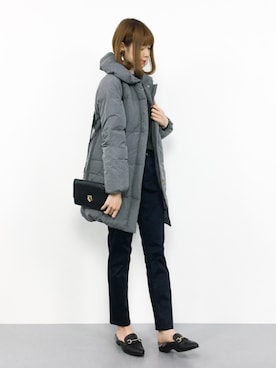 「LEPSIM（レプシィム）の【日々アイテム】ストレッチムジスリムパンツ17FW　762936（その他パンツ）」を使った、miyaseさん（レディース・166cm）の冬コーディネート