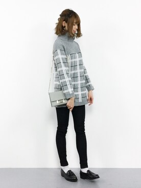 「D-LOOP（ディーループ）のアイテム」を使った、miyaseさん（レディース・166cm）の冬コーディネート