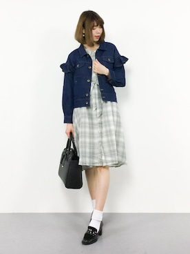 「チェックワンピース」｜「アイテム（デニムジャケット）」を使った、miyaseさん（レディース・166cm）の春コーディネート