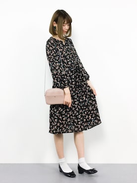 「NATURAL BEAUTY BASIC（ナチュラルビューティーベーシック）のアイテム（シャツワンピース）」を使った、miyaseさん（レディース・166cm）の春コーディネート
