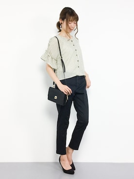 「CLEARIMPRESSION （クリアインプレッション）のアイテム（パンツ）」を使った、miyaseさん（レディース・166cm）の夏コーディネート