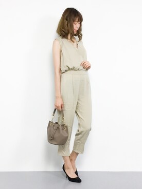 「アイテム（つなぎ/オールインワン、ベージュ系）」を使った、miyaseさん（レディース・166cm）の夏コーディネート