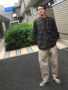 「TOMS（トムス）のアイテム（シューズ）」を使った、カネゴンさん（メンズ・170cm）の春コーディネート