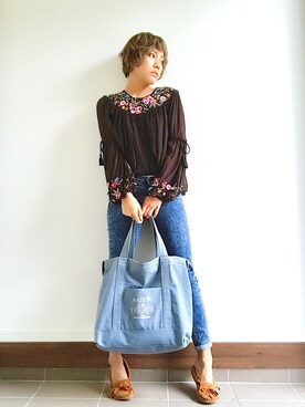 「刺繍」｜「アイテム（モカシン/デッキシューズ）」を使った、Nina Maria Tさん（レディース・164cm）の秋コーディネート