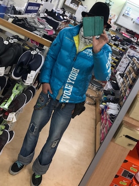 「Body Glove（ボディグローブ）のアイテム」を使った、ともキングさん（メンズ・176cm）の冬コーディネート