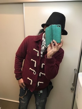 「アイテム（ダッフルコート、レッド系）」を使った、ともキングさん（メンズ・176cm）の春コーディネート