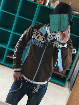 「Body Glove（ボディグローブ）のアイテム」を使った、ともキングさん（メンズ・176cm）の春コーディネート
