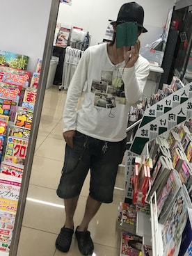 「PLUS ONE（プラスワン）のアイテム（Tシャツ/カットソー）」を使った、ともキングさん（メンズ・176cm）の春コーディネート