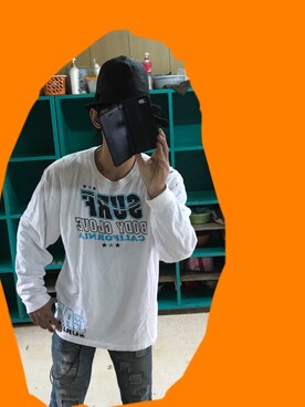 「Body Glove（ボディグローブ）のアイテム」を使った、ともキングさん（メンズ・176cm）の秋コーディネート