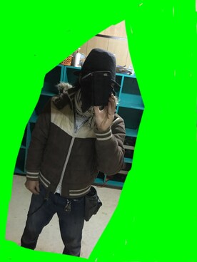 「Body Glove（ボディグローブ）のアイテム」を使った、ともキングさん（メンズ・176cm）の秋コーディネート