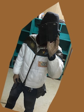 「Body Glove（ボディグローブ）のアイテム」を使った、ともキングさん（メンズ・176cm）の秋コーディネート