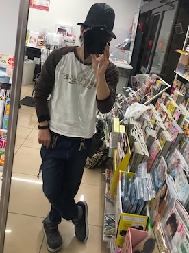 「Body Glove（ボディグローブ）のアイテム」を使った、ともキングさん（メンズ・176cm）の春コーディネート