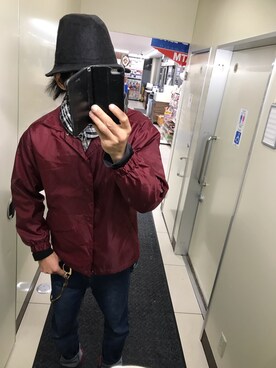 「ワインレッド」｜「アイテム（その他アウター）」を使った、ともキングさん（メンズ・176cm）の秋コーディネート