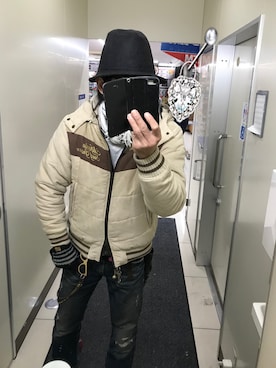 「RED PEPPER（レッドペッパー）のアイテム」を使った、ともキングさん（メンズ・176cm）の冬コーディネート