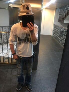 「PLUS ONE（プラスワン）のアイテム（トップス）」を使った、ともキングさん（メンズ・176cm）の夏コーディネート