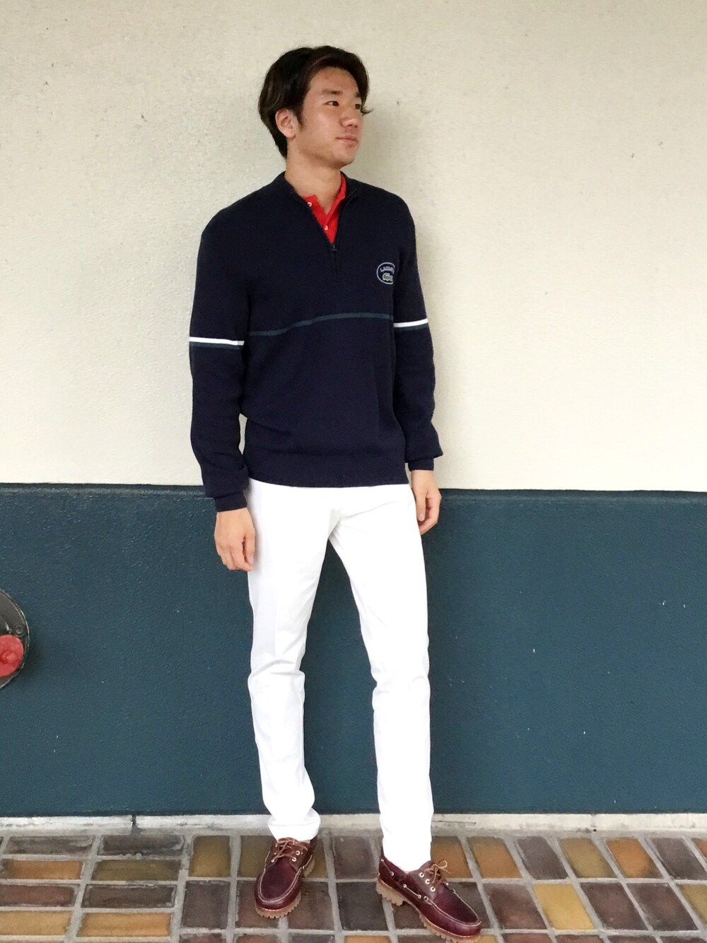 「LACOSTE、ラコステ、カジュアル、シンプルコーデ、オトナカジュアル、シンプル、きれいめカジュアル、ニット」｜「LACOSTEのコットンハーフジップニット（ニット/セーター、ブルー系）」を使った、SHO TONOさん（メンズ・184cm）の秋コーディネートの1枚目の写真