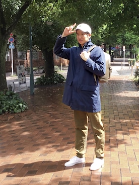 「LACOSTE（ラコステ）のアイテム（ステンカラーコート）」を使った、SHO TONOさん（メンズ・184cm）の冬コーディネート