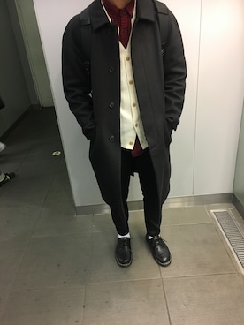 「アイテム（ステンカラーコート）」を使った、takahiroさん（メンズ・173cm・10代）の冬コーディネート