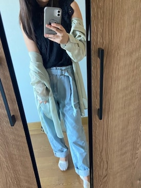 「UNIQLO（ユニクロ）のベルテッドプリーツジーンズ（丈長め82cm）（デニムパンツ、ブルー系）」を使った、suzugrbb7910さん（レディース・151cm）の夏コーディネート