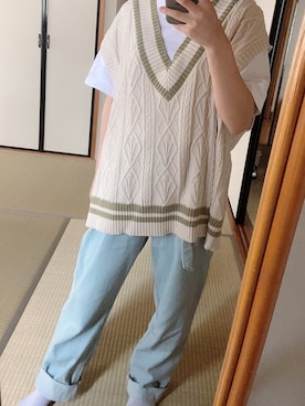 「kutir（クティール）のケーブル柄ニットベスト（ベスト、ホワイト系）」を使った、suzugrbb7910さん（レディース・151cm）の夏コーディネート