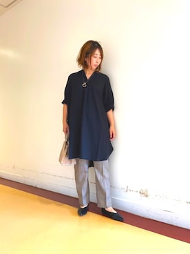 「Chez toi（シェトワ）の＃リラックスライン【シルエット細見え◎】バンドカラーチュニックワンピース（ワンピース、ブラック系）」を使った、たかぽんさん（レディース・163cm）の夏コーディネート