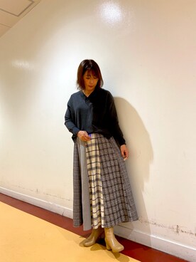 「Chez toi（シェトワ）の【オン・オフ着れる】Vネックチュニックプルオーバー（ニット/セーター、グレー系）」を使った、たかぽんさん（レディース・163cm）の秋コーディネート