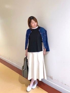 「肩掛け」｜「アイテム（デニムジャケット）」を使った、たかぽんさん（レディース・163cm）の夏コーディネート