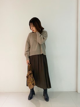 「URBAN RESEARCH（アーバンリサーチ）のヴィンテージサテンBACKリボンキャミソールワンピース（ワンピース）」を使った、TANAKAさん（レディース・166cm）の冬コーディネート