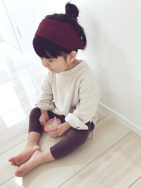 「CIAOPANIC TYPY（チャオパニックティピー）のアイテム（Tシャツ/カットソー、ベージュ系）」を使った、aaaさん（レディース）の春コーディネート