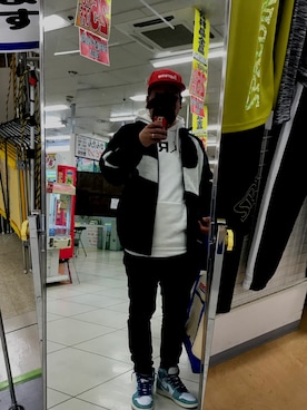「スニーカーおじさん」｜YUYAさん（メンズ・176cm）の春コーディネート