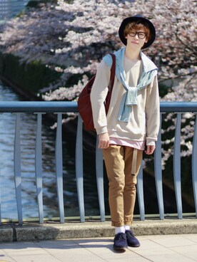 「花見」｜「アイテム（チノパンツ）」を使った、Natoさん（メンズ・178cm）の春コーディネート