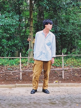 「Aulico（アウリコ）のアイテム（タンクトップ、ホワイト系）」を使った、ゆうきもーてぃーよこさん（メンズ）の秋コーディネート