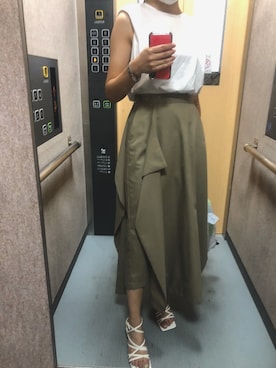 「ZARA（ザラ）のアイテム（タンクトップ、ホワイト系）」を使った、nozomiaokiさん（レディース・162cm）の秋コーディネート