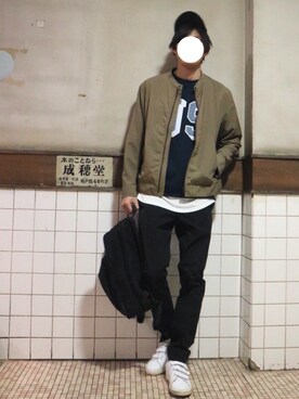 「C6（シーシックス）のアイテム（バッグ）」を使った、ワタルさん（メンズ・180cm）の春コーディネート