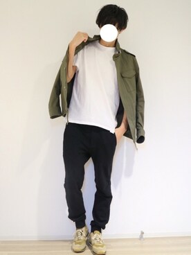 ワタルさんの「【wjk black】≪STUDIOUS限定≫MIDDLE WEIGHT SWEAT EASY PANTS（wjk black｜ﾀﾞﾌﾞﾙｼﾞｪｲｹｲﾌﾞﾗｯｸ）」を使ったコーディネート