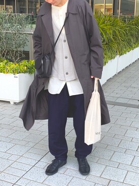 「ジャーマントレーナー」｜「アイテム（ステンカラーコート）」を使った、tanitaniさん（メンズ・174cm）の春コーディネート