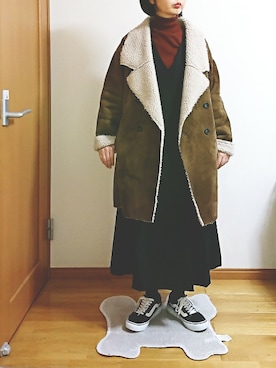 「オールドスクール」｜「アイテム（ジャンパースカート）」を使った、ばな奈さん（レディース・157cm）の冬コーディネート