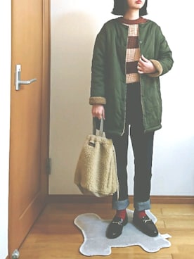 「赤い靴下」｜「アイテム（その他アウター）」を使った、ばな奈さん（レディース・157cm）の冬コーディネート