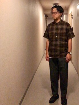 「CHAMULA（チャムラ）のアイテム（サンダル）」を使った、isohさん（メンズ・174cm）の夏コーディネート