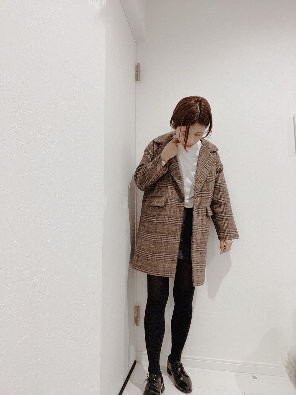 「カジュアルコーデ、おしゃれさんと繋がりたい、チェック、大人コーデ、ビッグシルエット、オーバーサイズ、オトナカジュアル、いいね、save、フォローお願いします🤑、スカート」｜「ABITOKYOのBIGシルエット チェック柄テーラージャケット（テーラードジャケット、ブラウン系）」を使った、ゆうきさん（レディース・154cm）の秋コーディネートの1枚目の写真