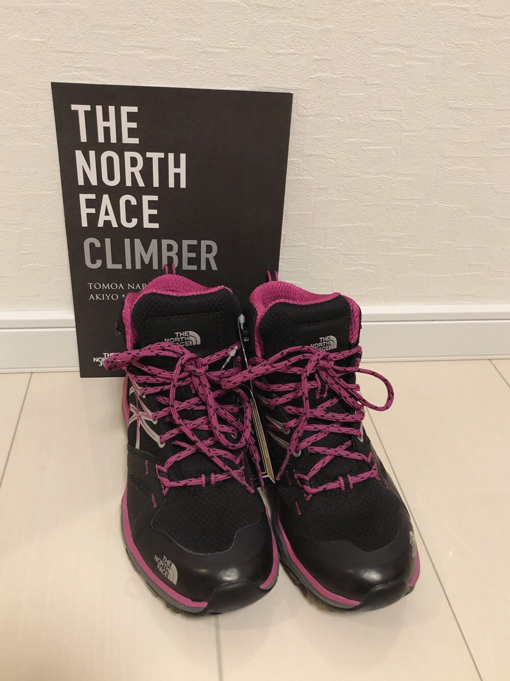 「ちびサイズ、スノトレ、ノースフェイス」｜「THE NORTH FACEのアイテム（スニーカー、ブラック系）」を使った、ぇむさん（レディース・160cm）の秋コーディネートの1枚目の写真