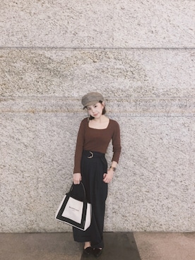 「BALENCIAGA」｜「アイテム（キャスケット）」を使った、Oliviaさん（レディース・155cm）の秋コーディネート