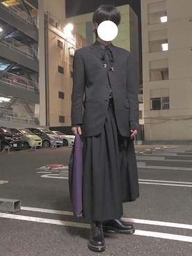 「Yohji Yamamoto（ヨウジヤマモト）のアイテム（スカート）」を使った、NaRiさん（メンズ・172cm）の秋コーディネート