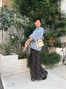 「LAYMEE（レイミー）のアイテム（キャップ）」を使った、【Muel Chic】中村沙織さん（レディース・162cm）の秋コーディネート