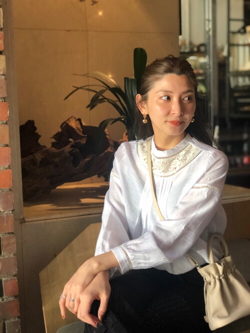 Laymee 中村沙織 Glamb 本社スタッフ Laymeeのシャツ ブラウスを使ったコーディネート Wear