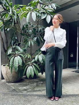 「LAYMEE（レイミー）のアイテム（パンツ）」を使った、【Muel Chic】中村沙織さん（レディース・162cm）の冬コーディネート