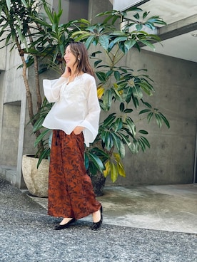 「LAYMEE（レイミー）のアイテム（パンツ）」を使った、【Muel Chic】中村沙織さん（レディース・162cm）の春コーディネート