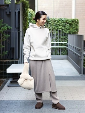 「ムートン」｜「アイテム（スリッポン）」を使った、sunaさん（レディース・160cm）の秋コーディネート