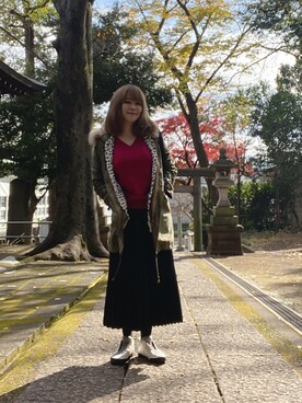 ノロ子さんの「カシミヤクルーネックセーター（長袖）」を使ったコーディネート